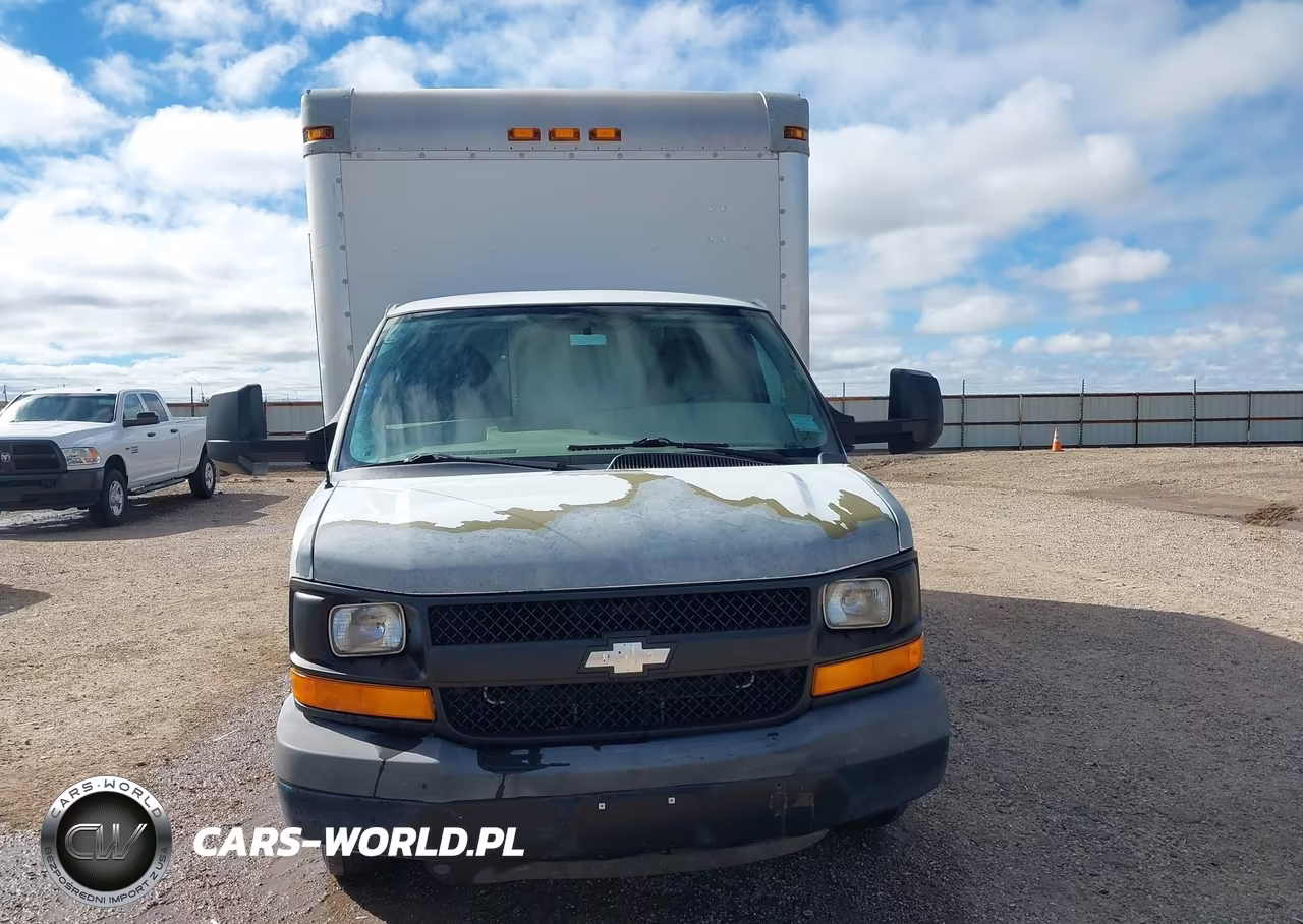 2012 Chevrolet Express Cutaway 4500 Series VIN:1GB6G5CG6C1201996 - 15