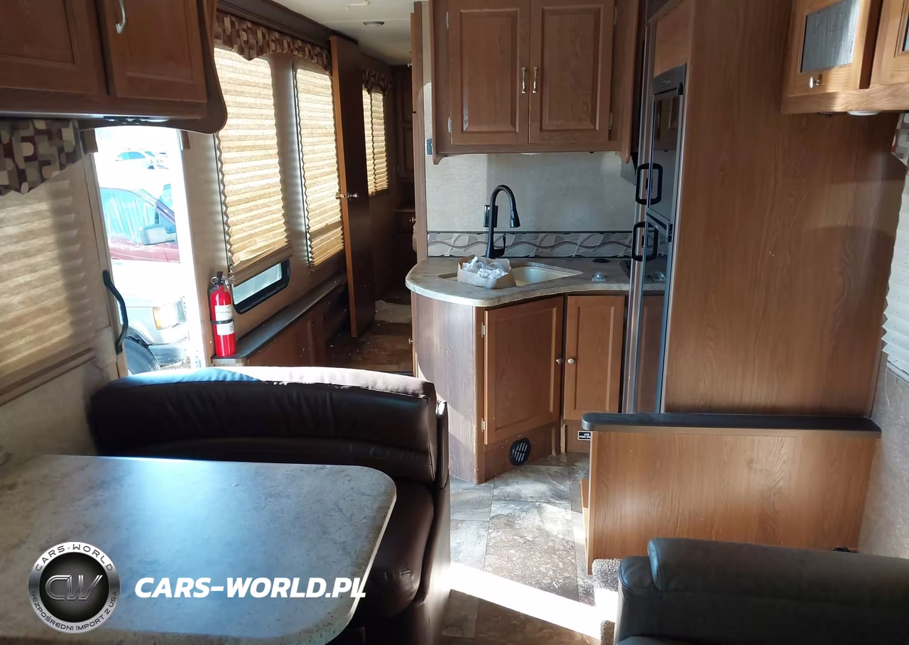 2015 Ford E-450 Cutaway VIN:1FDXE4FS7FDA01711 - 7
