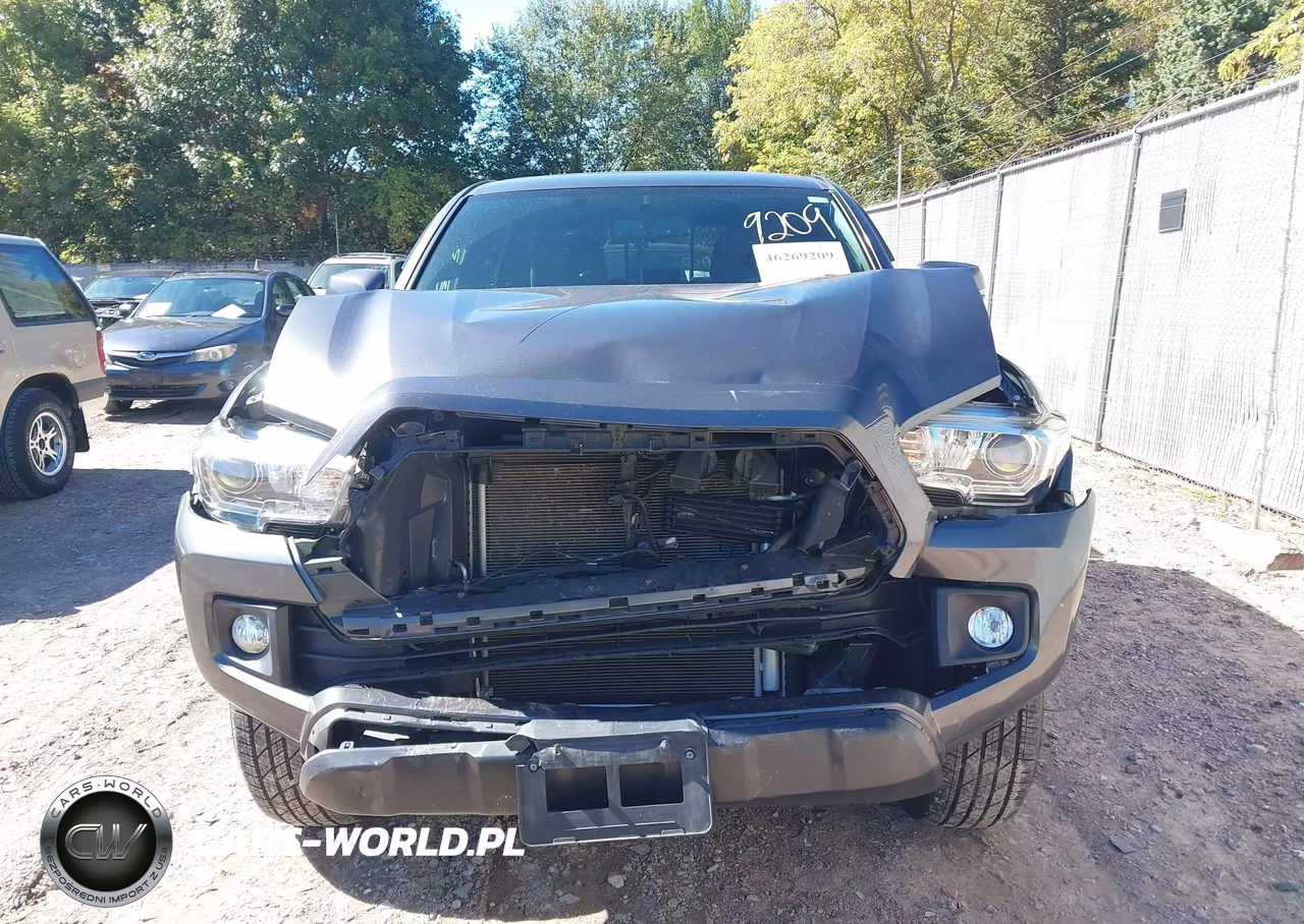 2017 Toyota Tacoma Trd Off Road VIN:3TMCZ5AN0HM053655 - 13