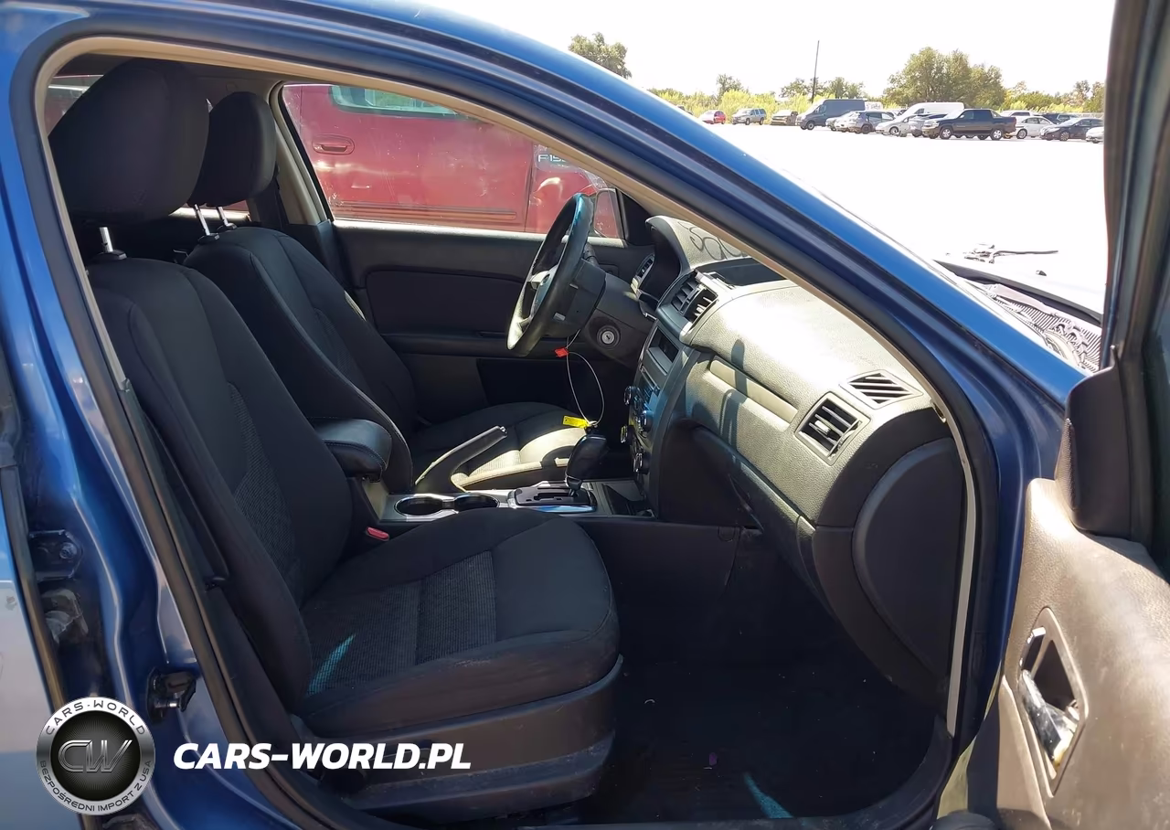 2010 Ford Fusion Se VIN:3FAHP0HG3AR239212 - 5