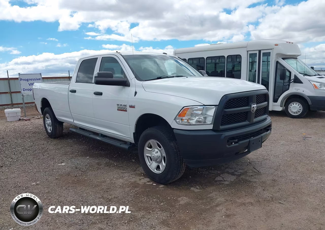 2018 Ram 3500 Tradesman 4X4 8' Box VIN:3C63R3GT6JG412576 - 1