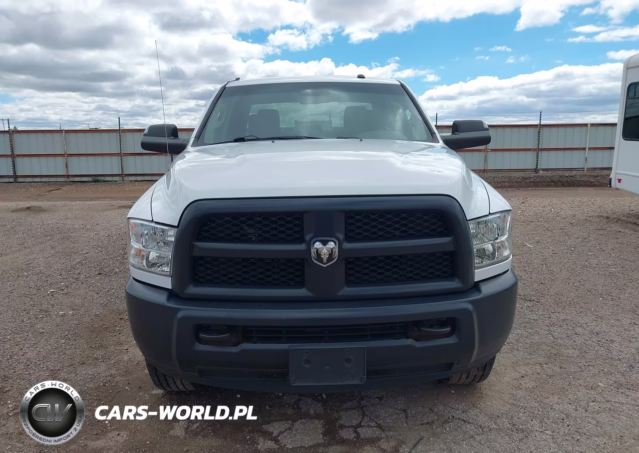 2018 Ram 3500 Tradesman 4X4 8' Box VIN:3C63R3GT6JG412576 - 16