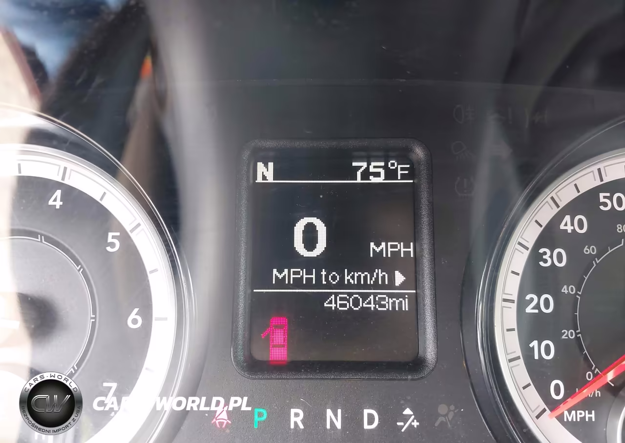 2018 Ram 3500 Tradesman 4X4 8' Box VIN:3C63R3GT6JG412576 - 19