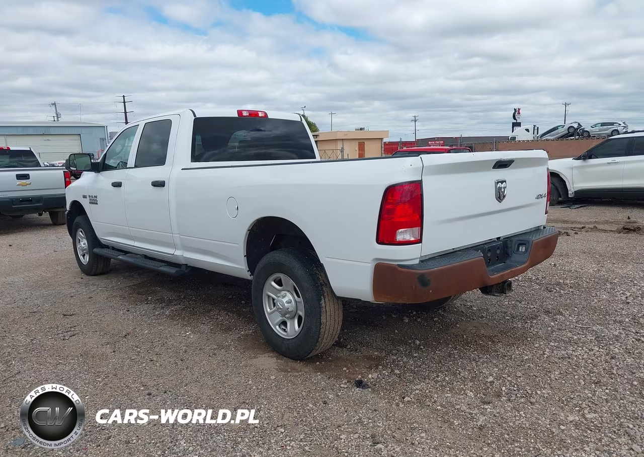 2018 Ram 3500 Tradesman 4X4 8' Box VIN:3C63R3GT6JG412576 - 3