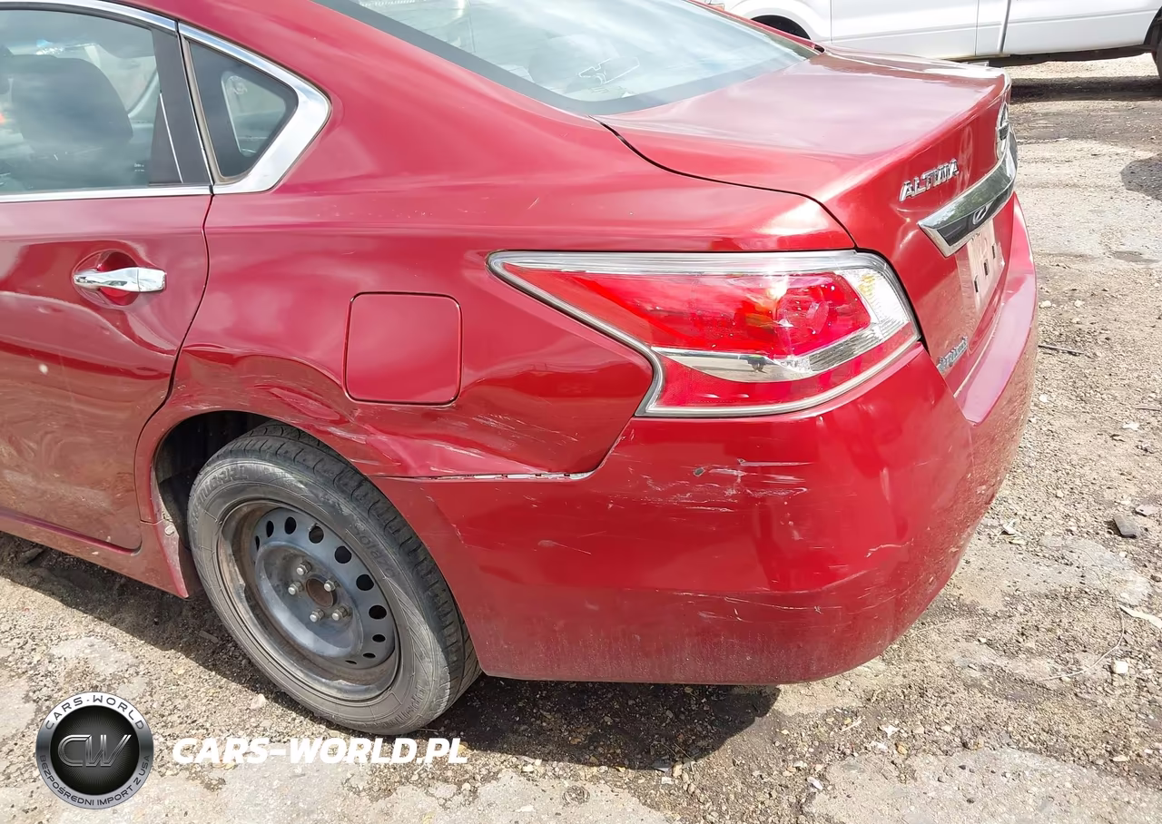 2015 Nissan Altima VIN:1N4AL3AP7FC427858 - 13