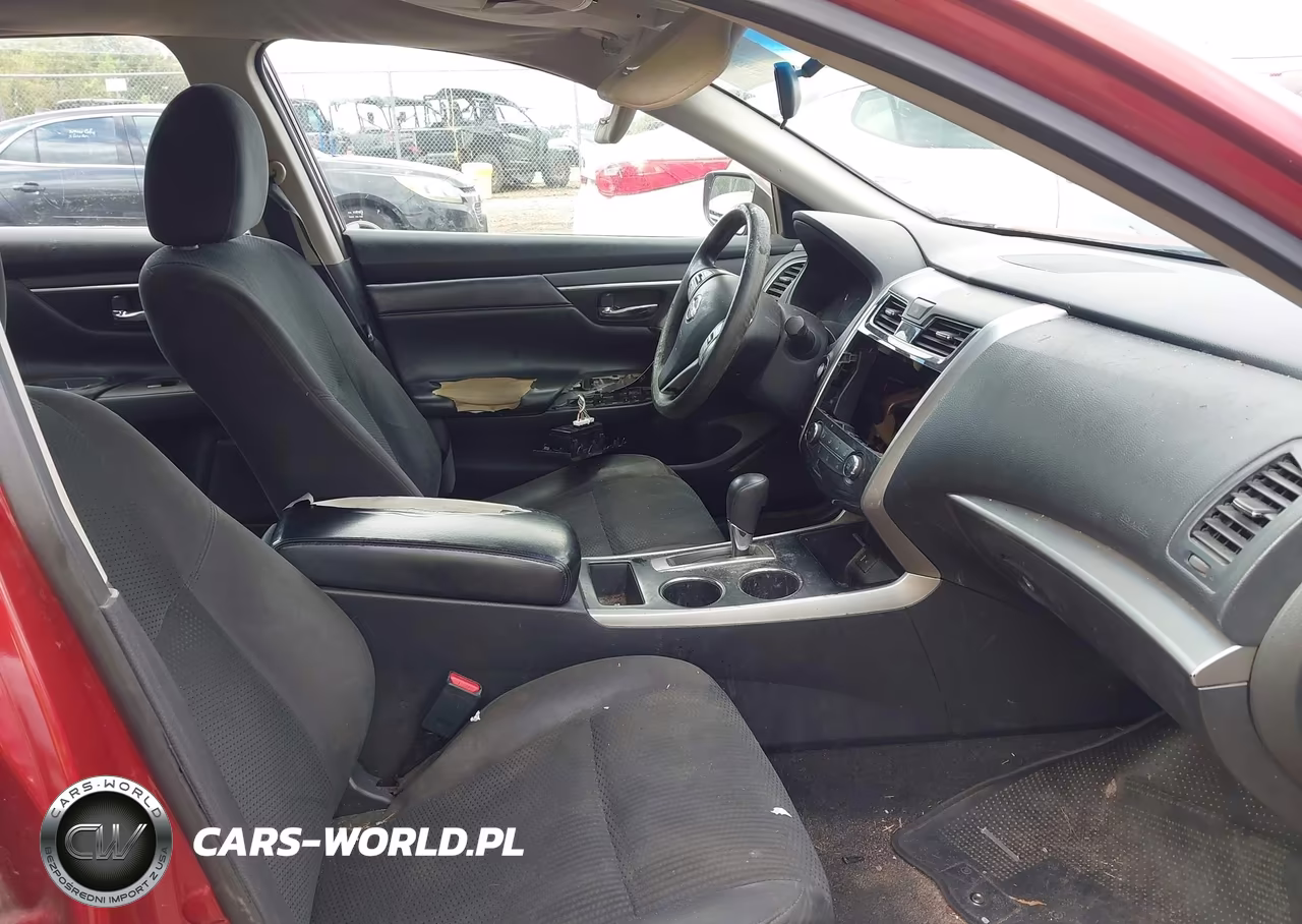 2015 Nissan Altima VIN:1N4AL3AP7FC427858 - 5