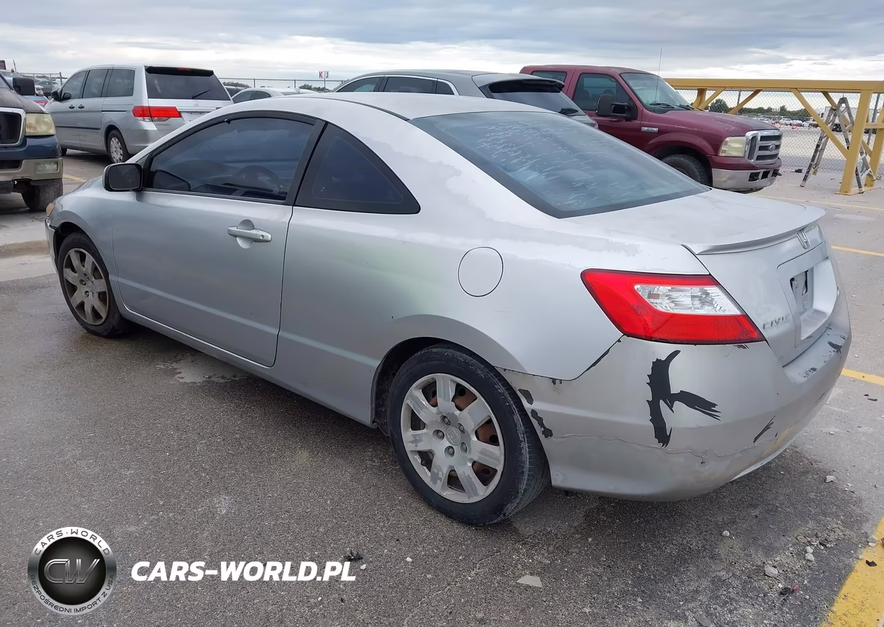 2007 Honda Civic Lx VIN:2HGFG12607H585067 - 3