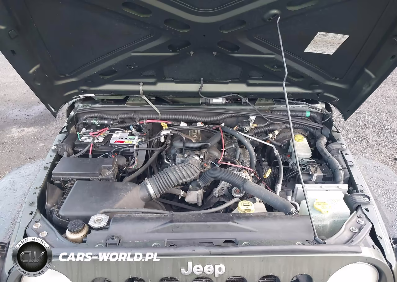 2007 Jeep Wrangler Unlimited X VIN:1J4GB39137L152847 - 10