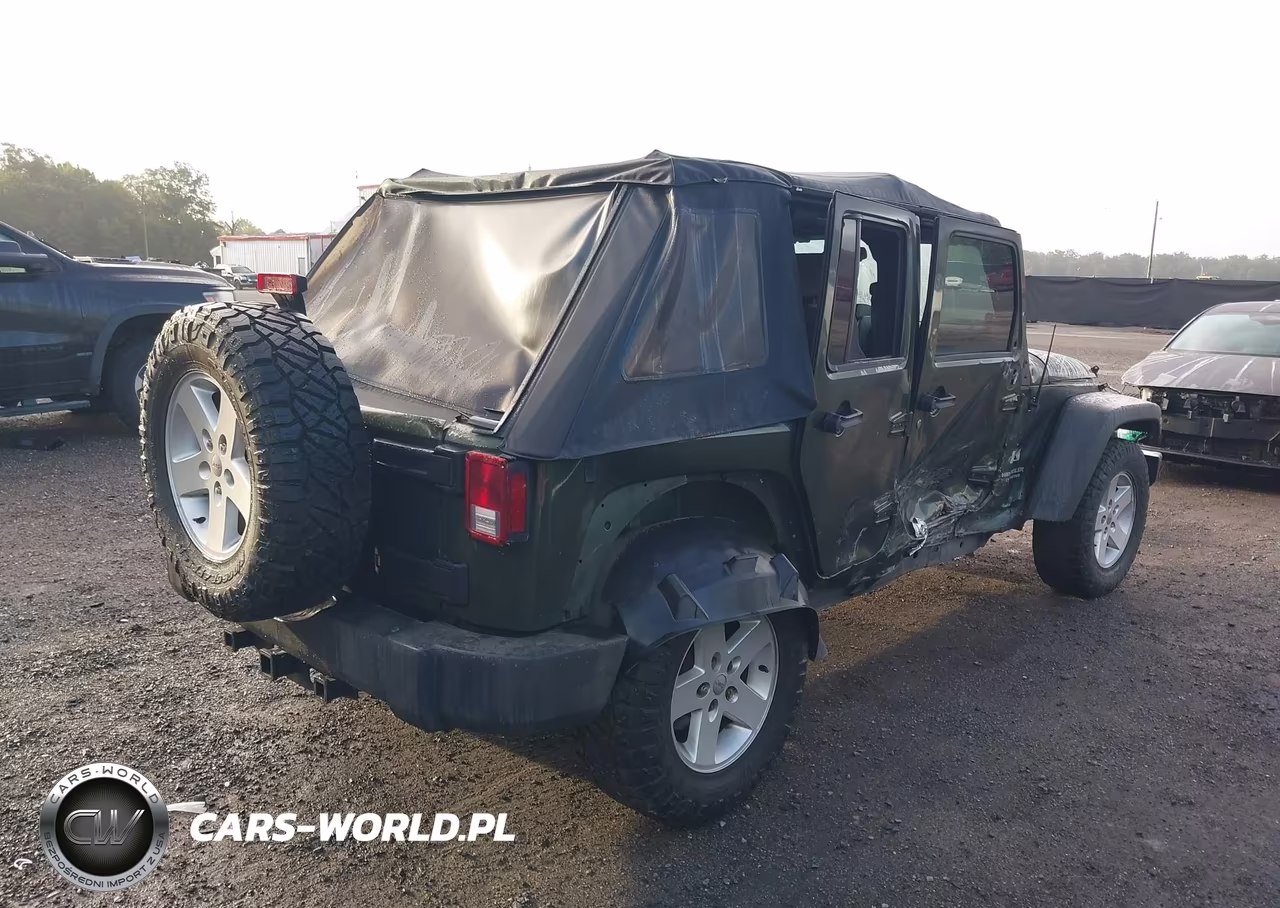 2007 Jeep Wrangler Unlimited X VIN:1J4GB39137L152847 - 4