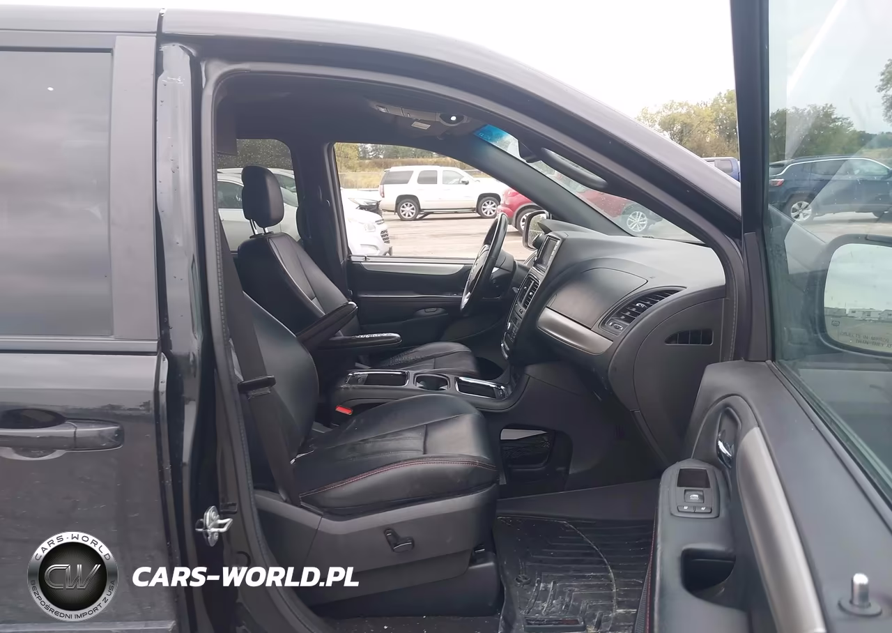 2017 Dodge Grand Caravan Gt VIN:2C4RDGEG8HR632692 - 5