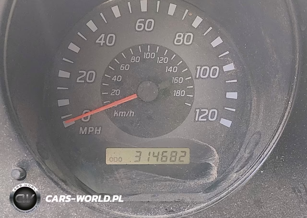 2002 Nissan Frontier Xe VIN:1N6DD26S32C303895 - 7