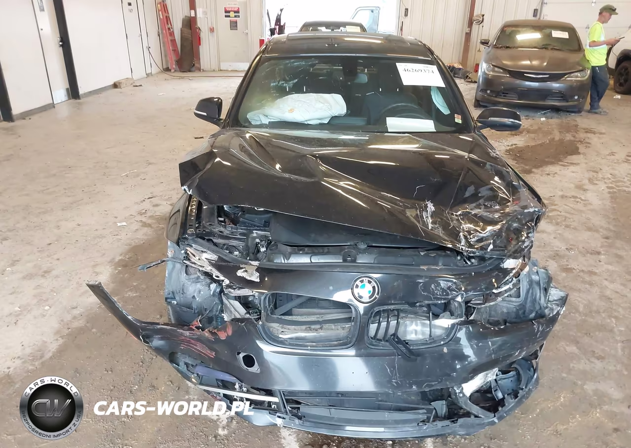 2018 BMW 330I xDrive VIN:WBA8D9G58JNU66712 - 6