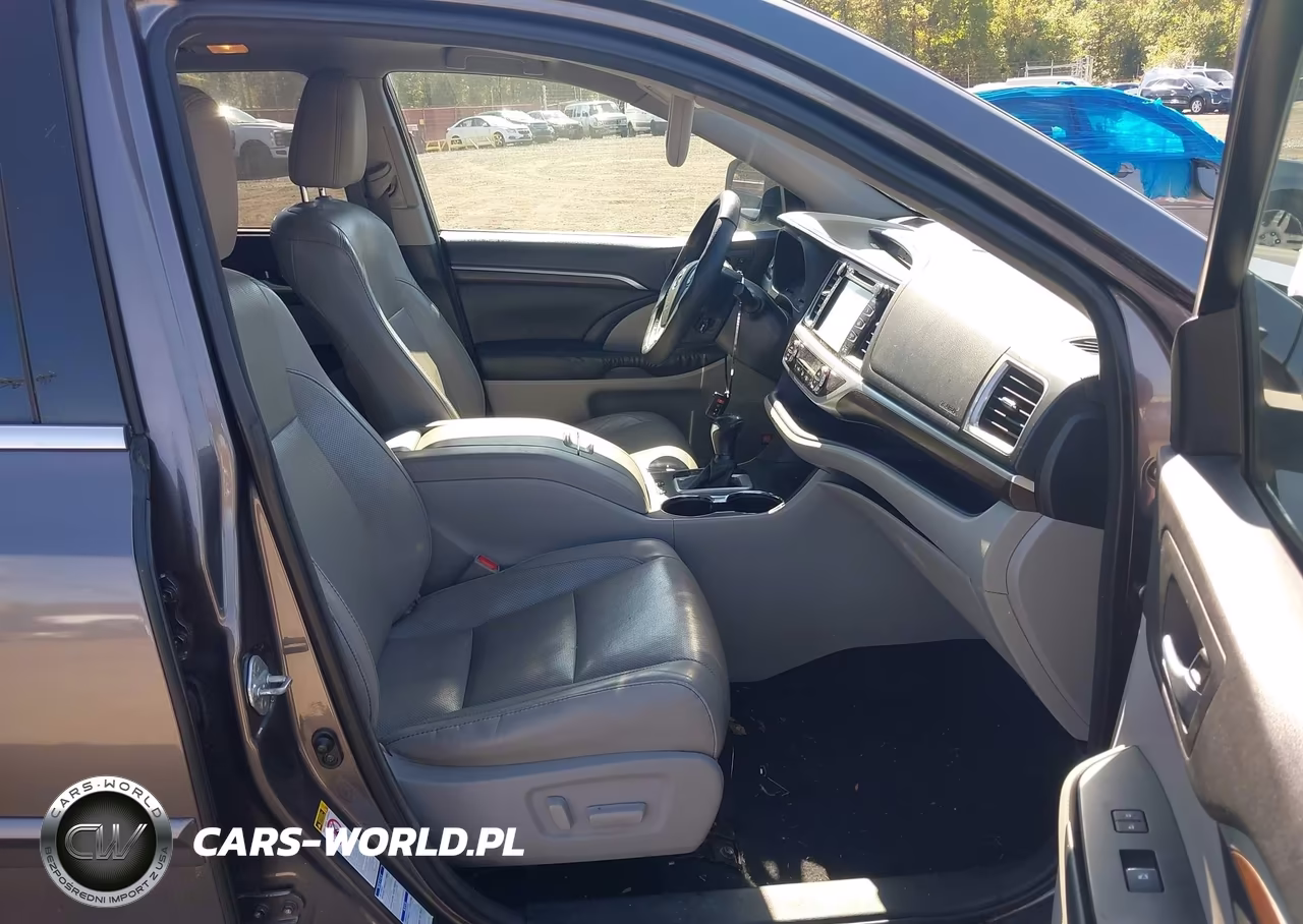 2015 Toyota Highlander Limited Platinum V6 VIN:5TDDKRFH5FS112795 - 5