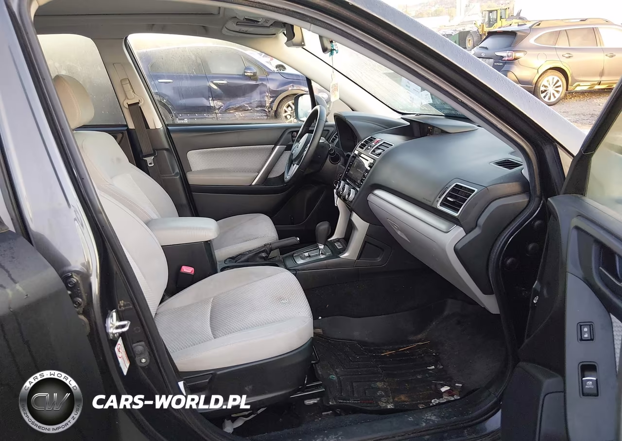 2017 Subaru Forester 2.5I Premium VIN:JF2SJAEC1HH594577 - 5