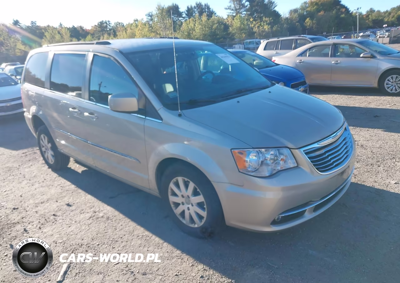 2015 Chrysler Town & Country Touring