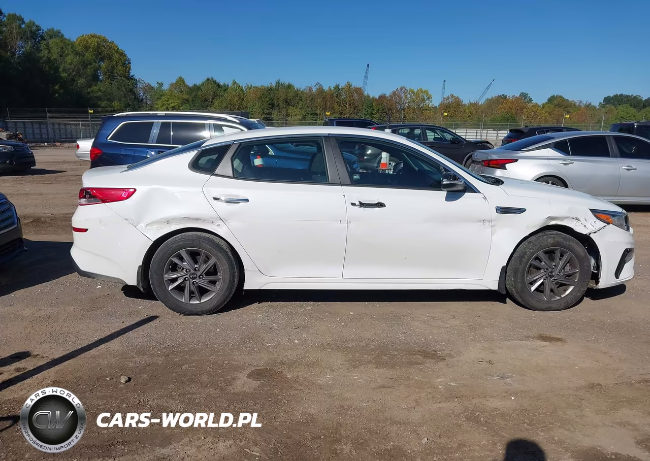 2020 Kia Optima Lx VIN:5XXGT4L3XLG402470 - 13