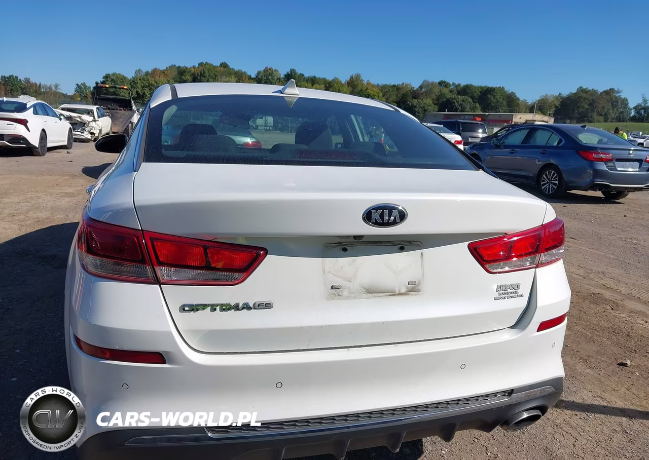 2020 Kia Optima Lx VIN:5XXGT4L3XLG402470 - 16