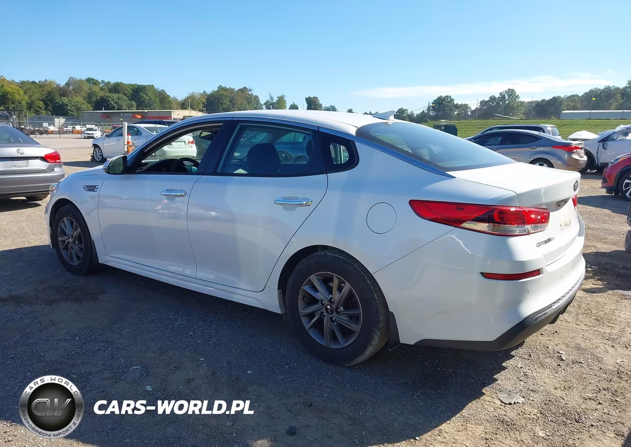 2020 Kia Optima Lx VIN:5XXGT4L3XLG402470 - 3
