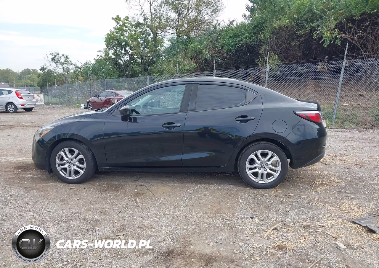 2017 Toyota Yaris Ia VIN:3MYDLBYV0HY152724 - 14
