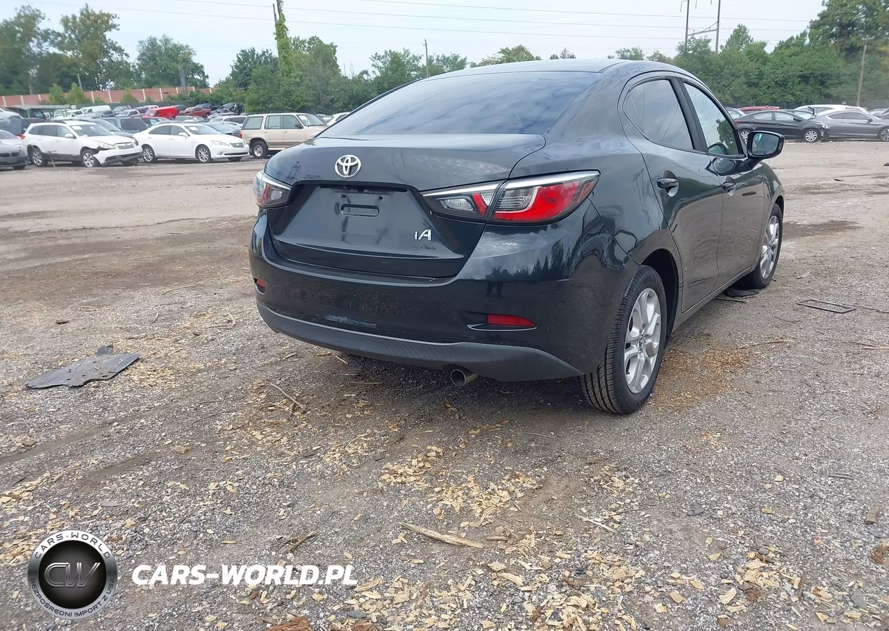 2017 Toyota Yaris Ia VIN:3MYDLBYV0HY152724 - 4