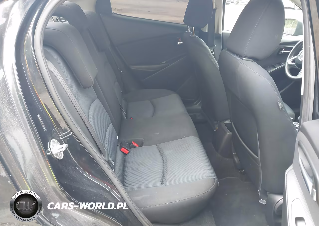 2017 Toyota Yaris Ia VIN:3MYDLBYV0HY152724 - 8