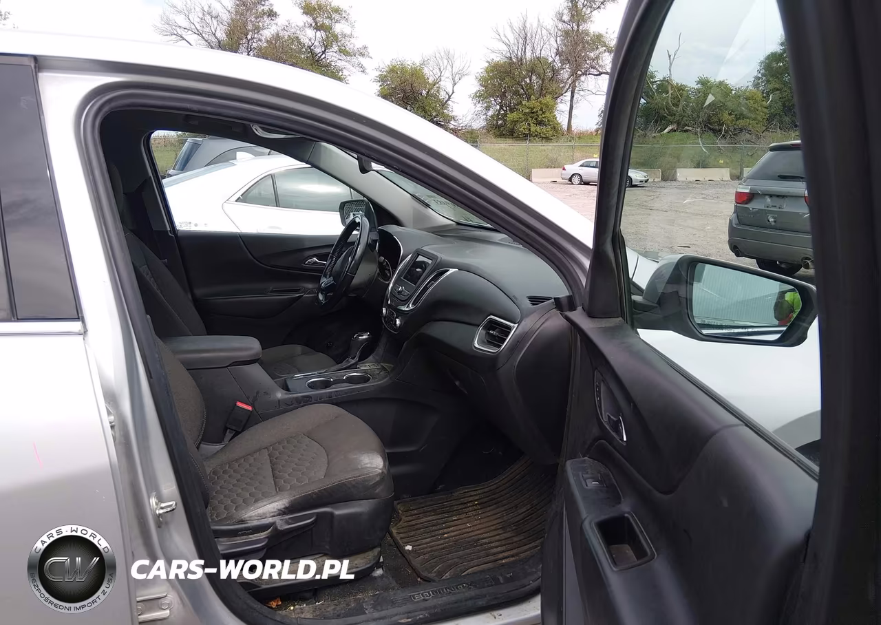 2019 Chevrolet Equinox Lt VIN:3GNAXUEV3KS678126 - 5