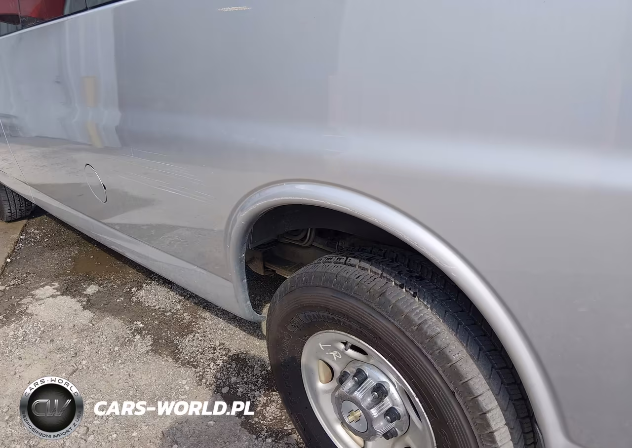 2016 Chevrolet Express 3500 Lt VIN:1GAZGPFF7G1233023 - 13