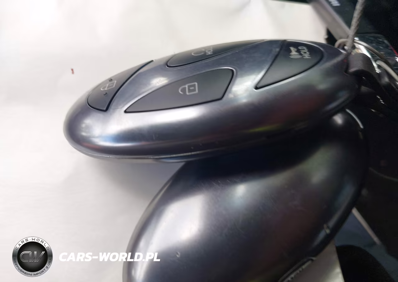 2026 Hyundai Elantra Sel Sport VIN:KMHLM4DG1TU197138 - 11