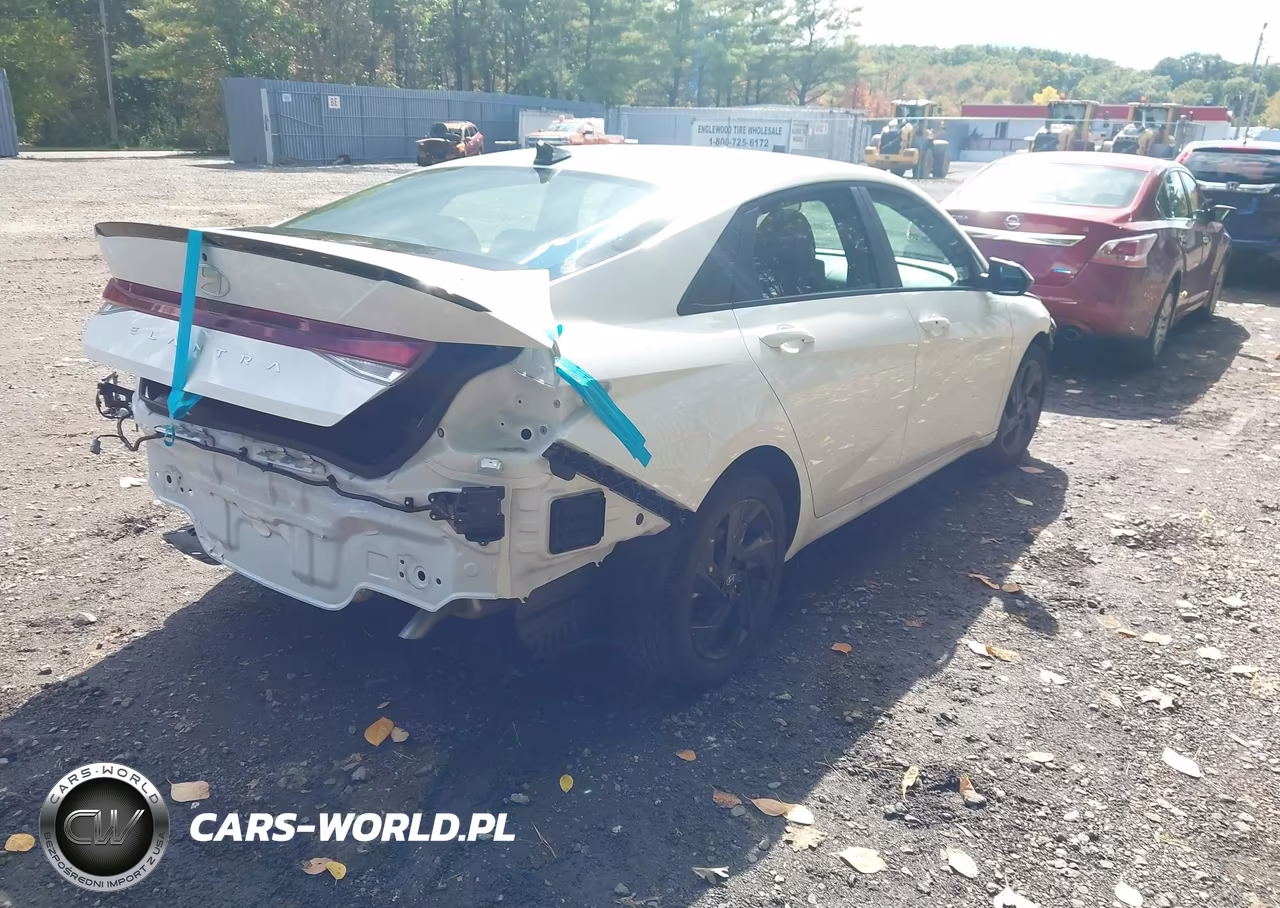 2026 Hyundai Elantra Sel Sport VIN:KMHLM4DG1TU197138 - 4