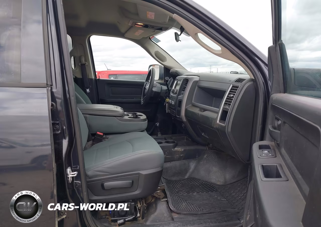 2018 Ram 2500 Tradesman 4X4 6'4 Box VIN:3C6TR5CT5JG306699 - 5