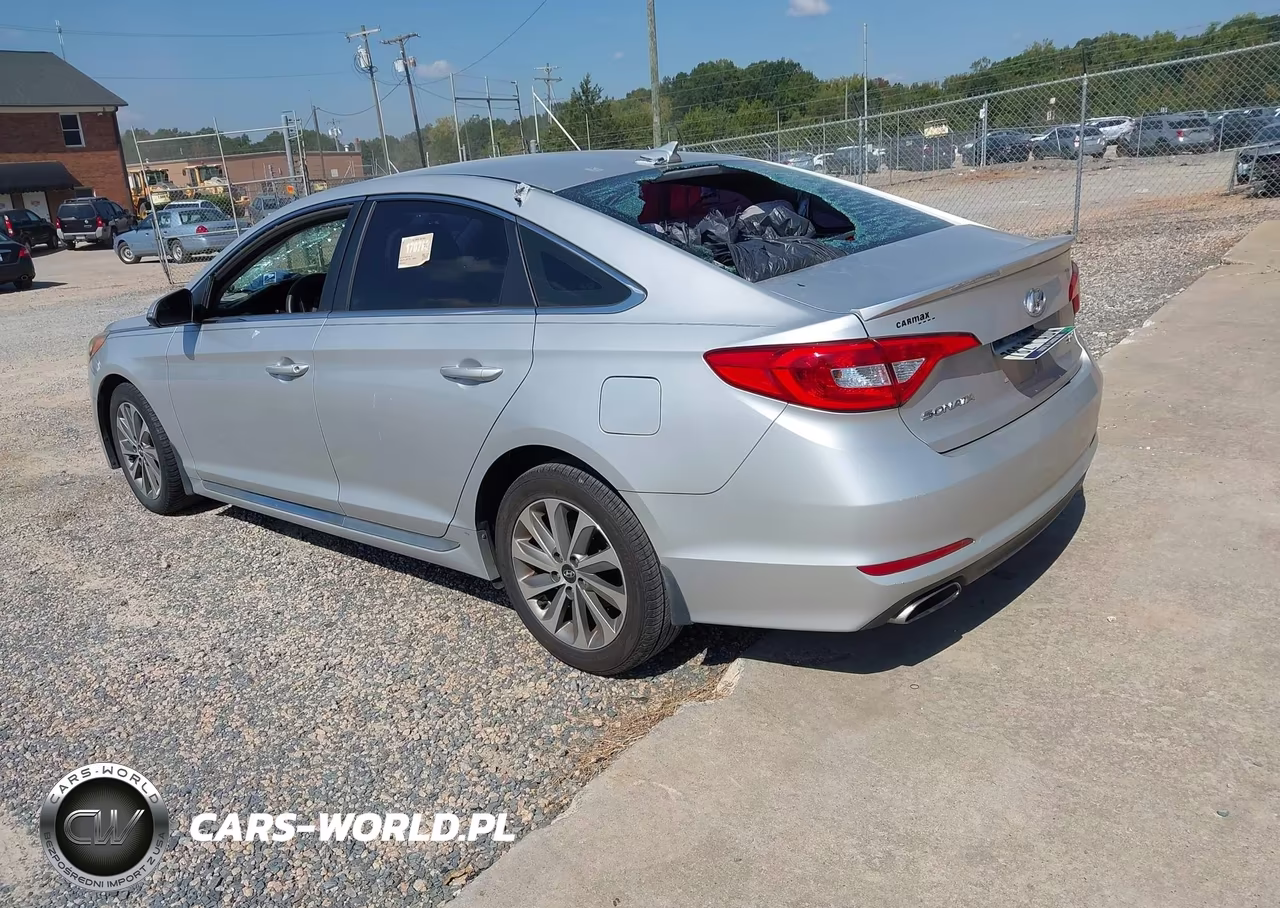 2016 Hyundai Sonata Sport VIN:5NPE34AFXGH282197 - 3
