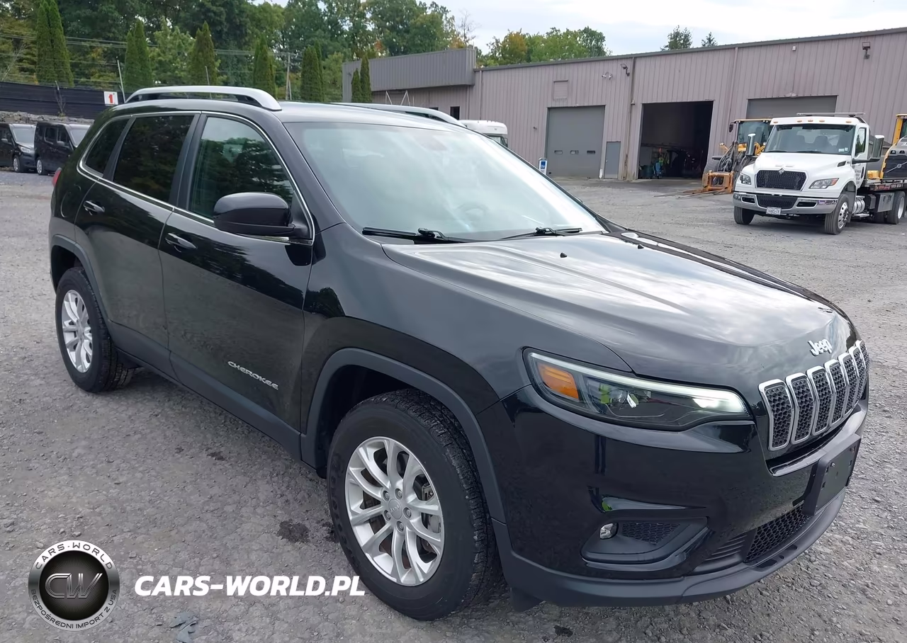 2019 Jeep Cherokee Latitude 4X4 VIN:1C4PJMCBXKD452940 - 1