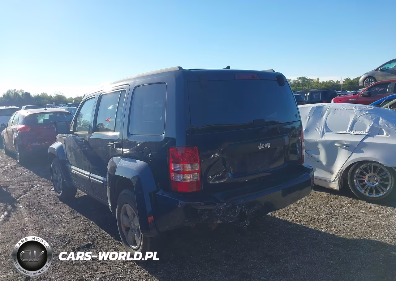 2012 Jeep Liberty Sport VIN:1C4PJMAK1CW157976 - 3