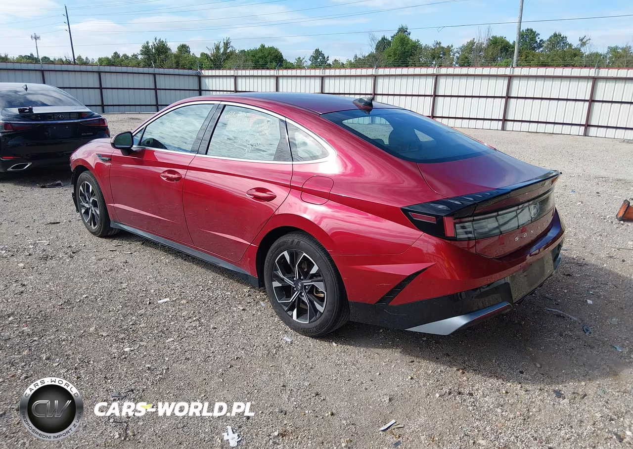 2025 Hyundai Sonata Sel VIN:KMHL64JA5SA462315 - 3