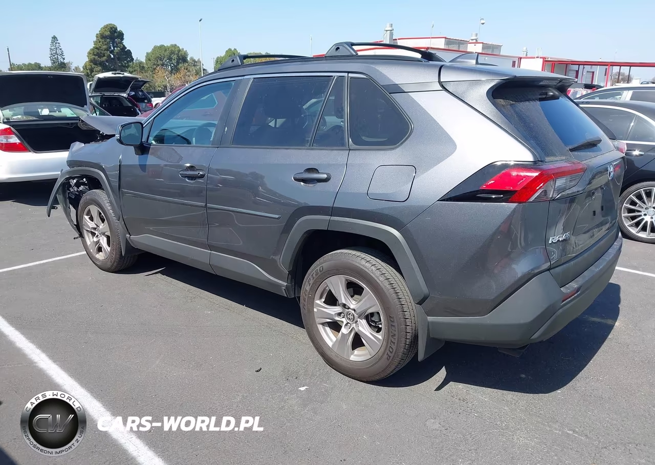 2025 Toyota Rav4 Xle VIN:2T3W1RFV7SC356301 - 3