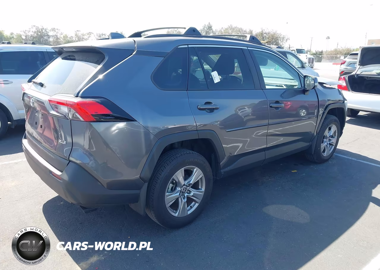 2025 Toyota Rav4 Xle VIN:2T3W1RFV7SC356301 - 4