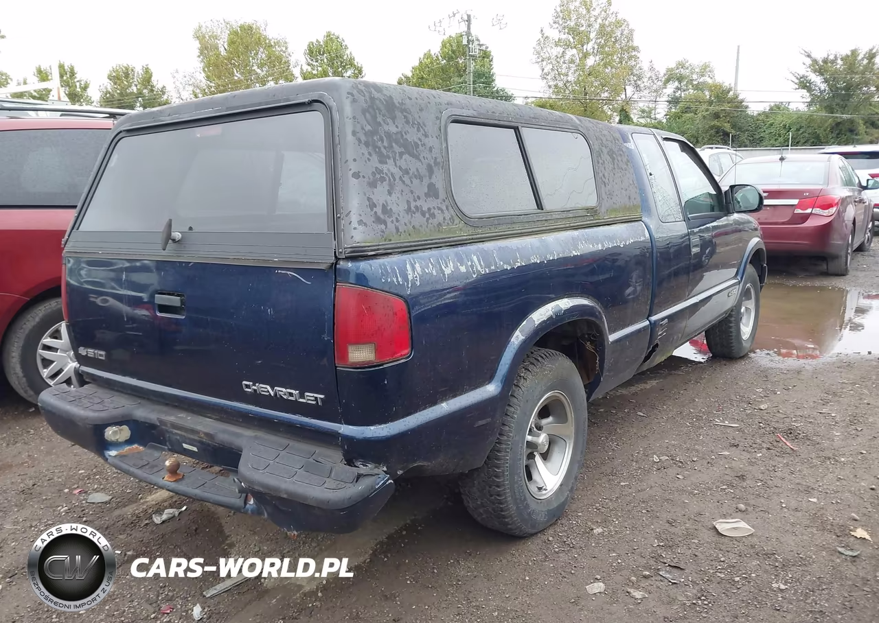 2001 Chevrolet S-10 Ls VIN:1GCCS195018101344 - 4
