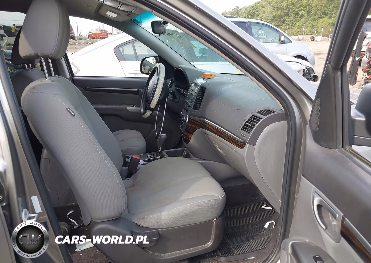 2011 Hyundai Santa Fe Gls VIN:5XYZGDAB4BG072990 - 5