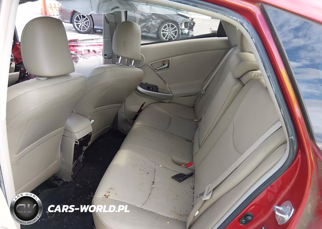 2012 Toyota Prius Four VIN:JTDKN3DU6C5436240 - 8