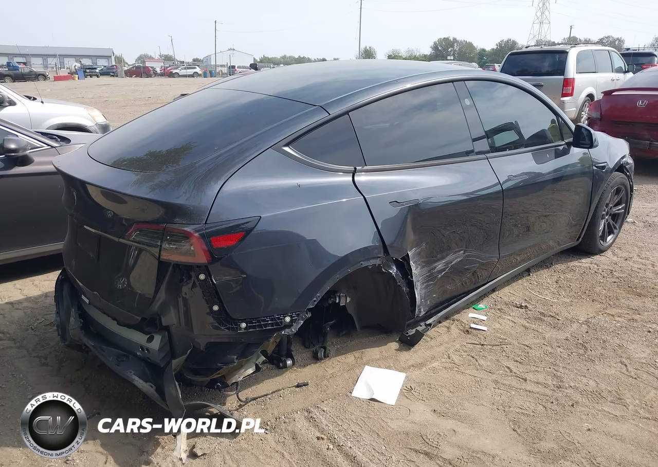 2024 Tesla Model Y Long Range Single Motor Rear-Wheel Drive-Rwd VIN:7SAYGDED2RF202597 - 4