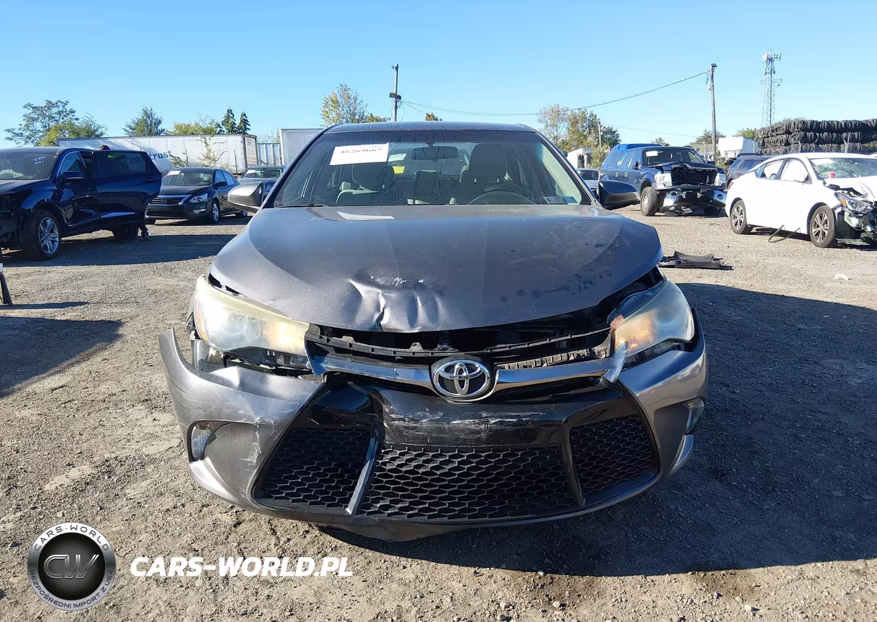 2017 Toyota Camry Se VIN:4T1BF1FK4HU323506 - 13