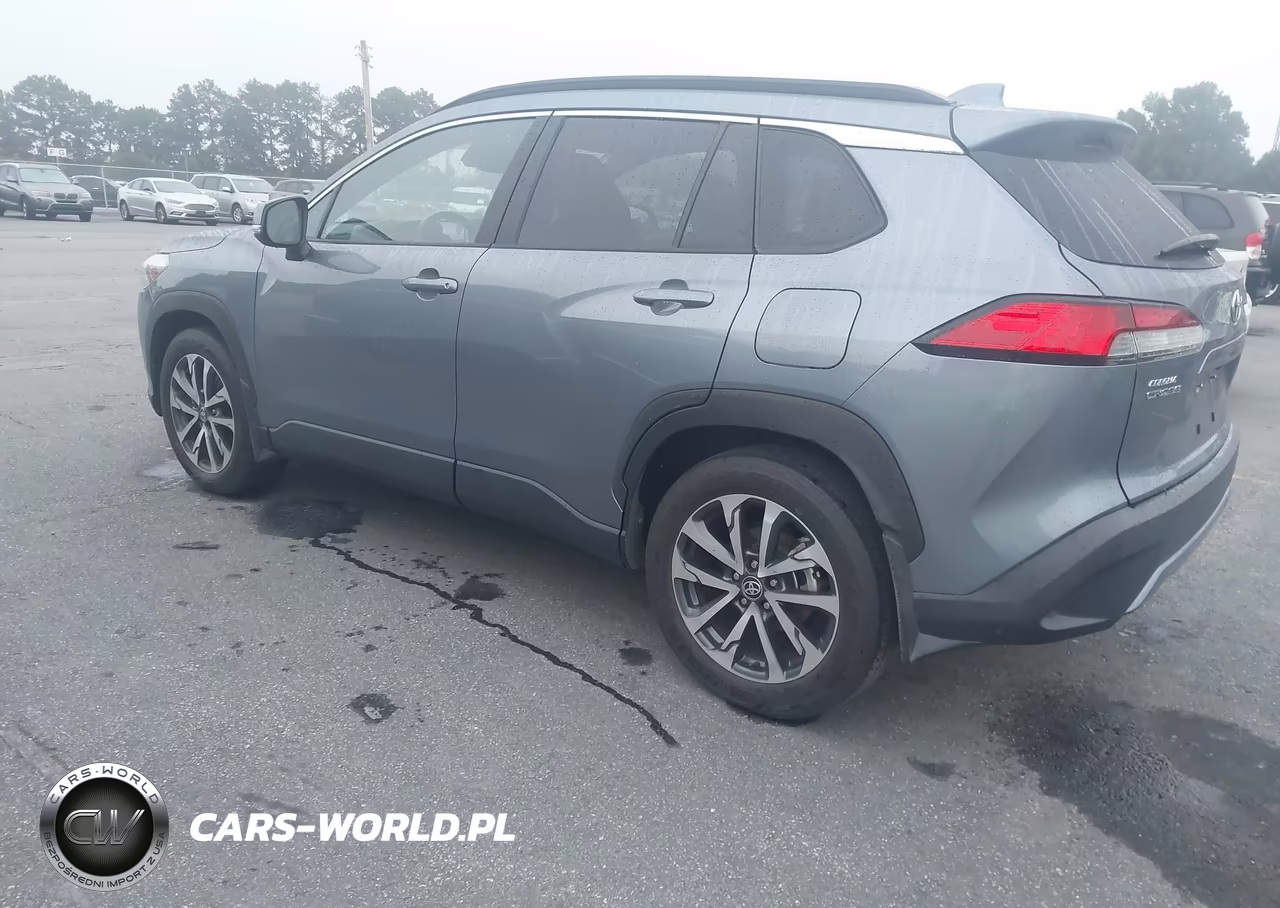 2023 Toyota Corolla Cross Xle VIN:7MUDAAAG3PV047486 - 3