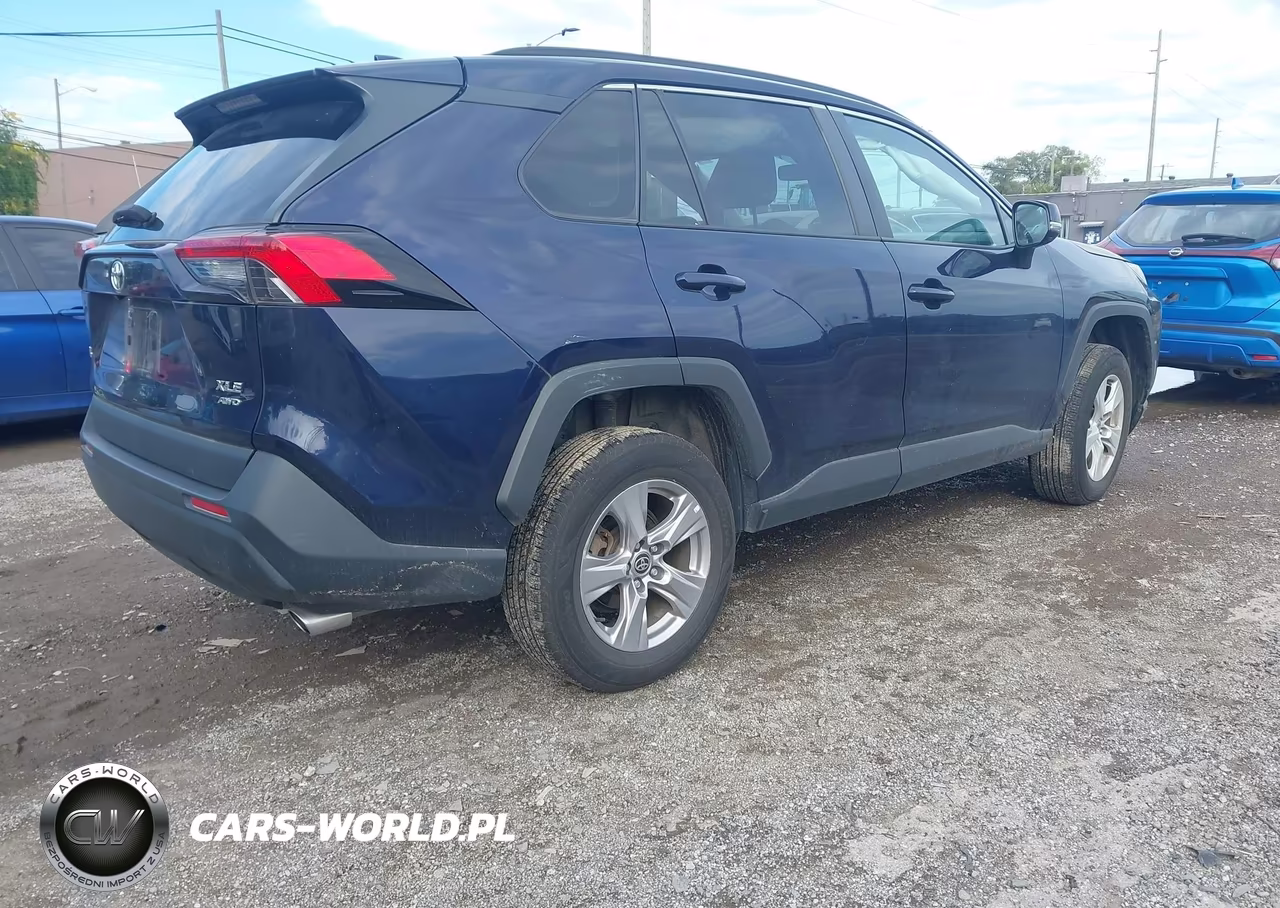 2023 Toyota Rav4 Xle VIN:2T3P1RFV5PW348370 - 4