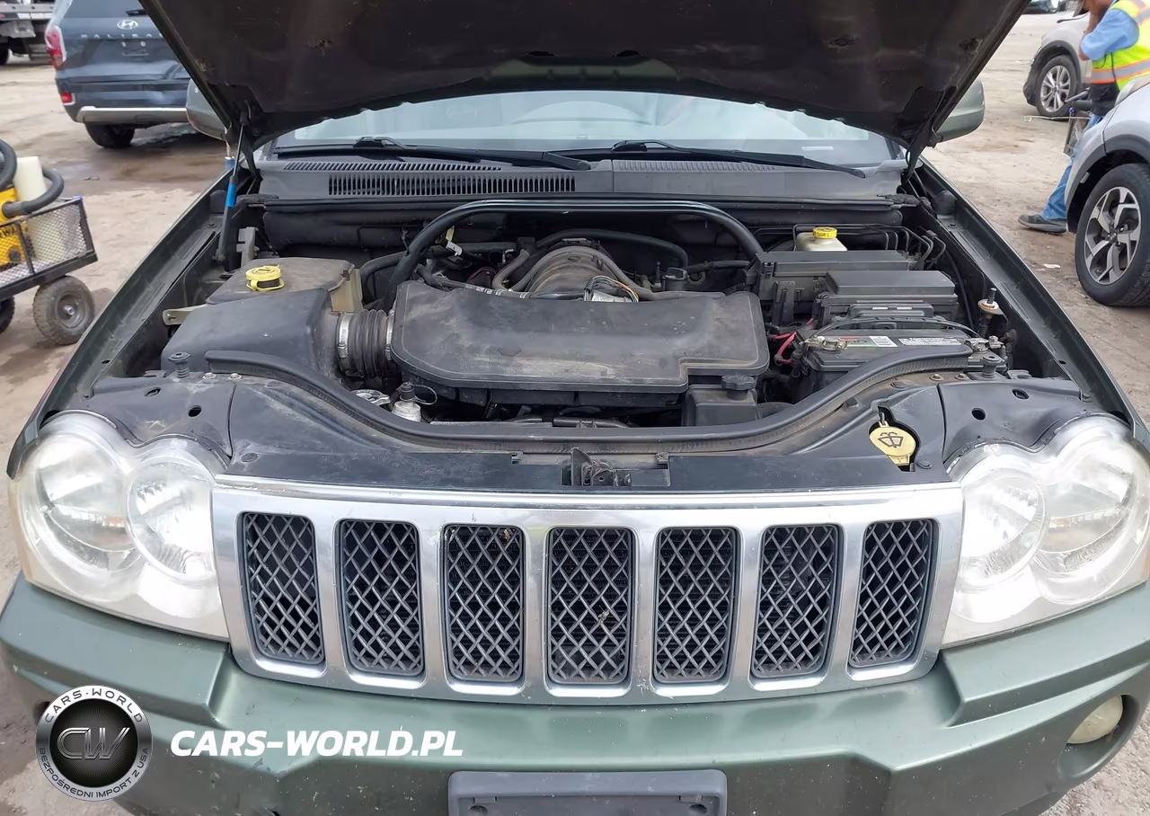 2007 Jeep Grand Cherokee Overland VIN:1J8HS68247C572986 - 10