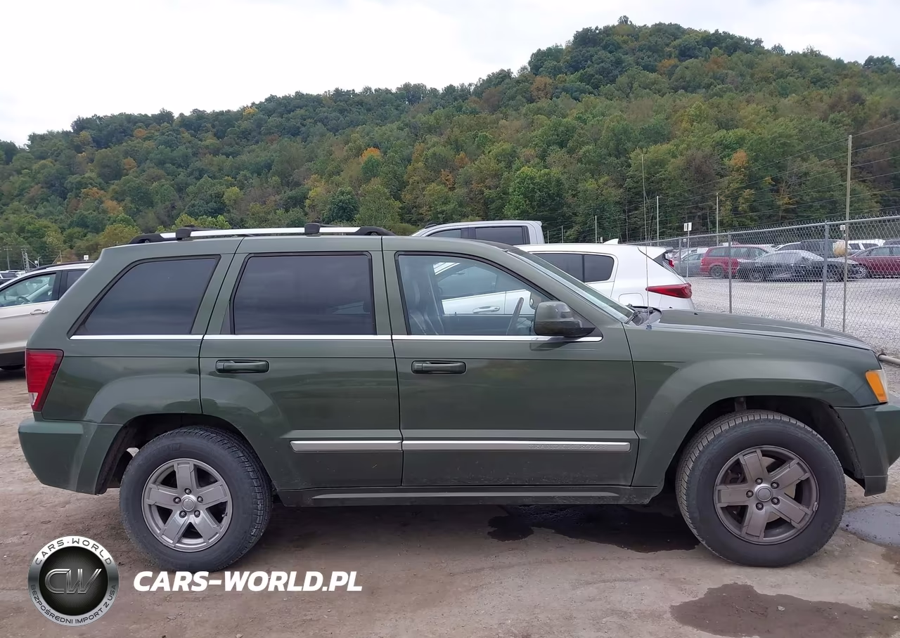 2007 Jeep Grand Cherokee Overland VIN:1J8HS68247C572986 - 13