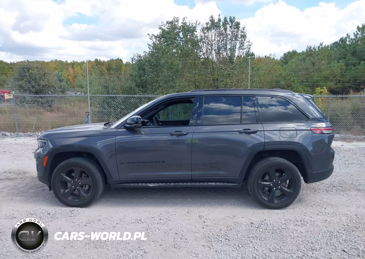2023 Jeep Grand Cherokee Altitude 4X2 VIN:1C4RJGAG5P8890550 - 14
