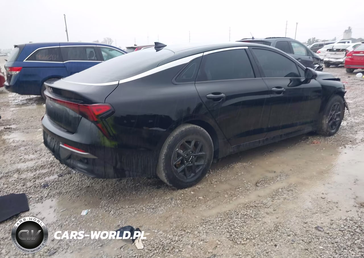 2025 Kia K5 Lxs VIN:KNAG24J7XS5305763 - 4