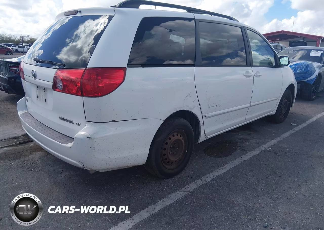 2008 Toyota Sienna Le VIN:5TDZK23C58S218270 - 4