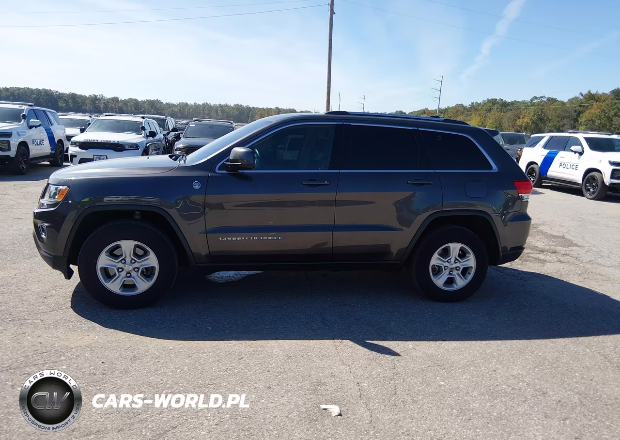 2016 Jeep Grand Cherokee Laredo VIN:1C4RJFAG6GC420356 - 19