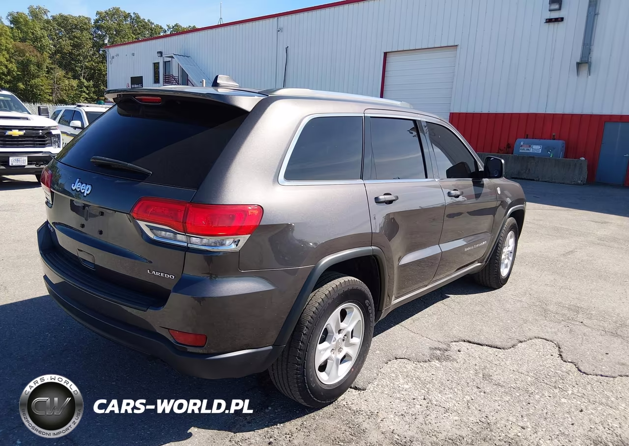 2016 Jeep Grand Cherokee Laredo VIN:1C4RJFAG6GC420356 - 4